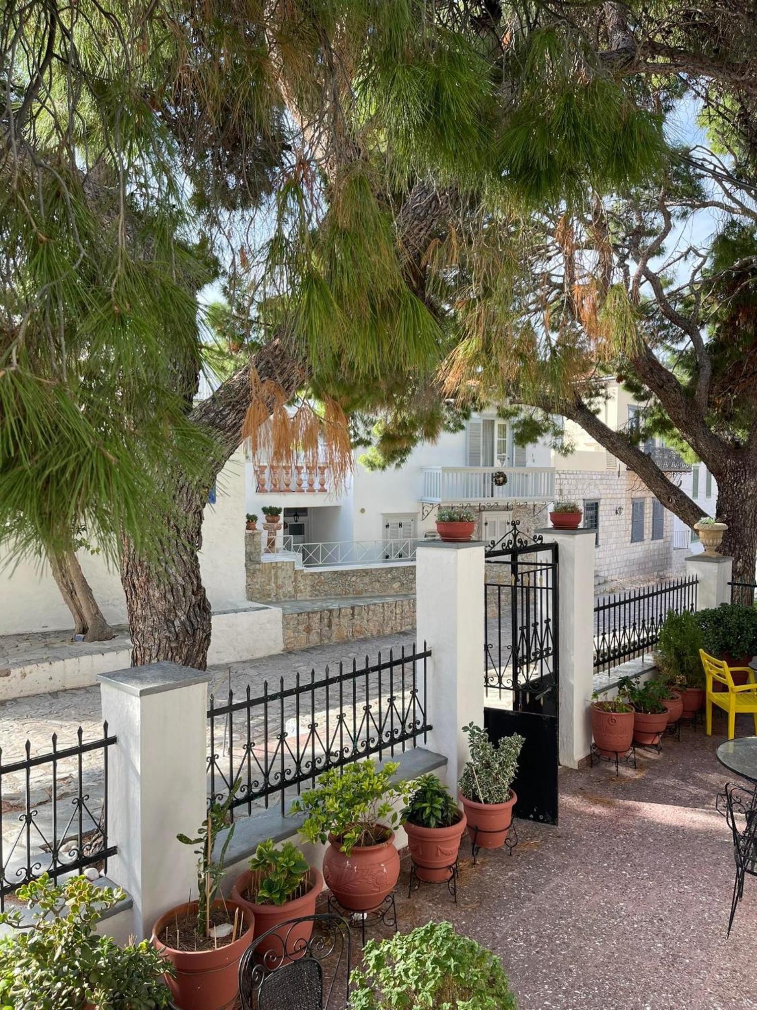 Piteoussa Plus Hydra Extérieur photo